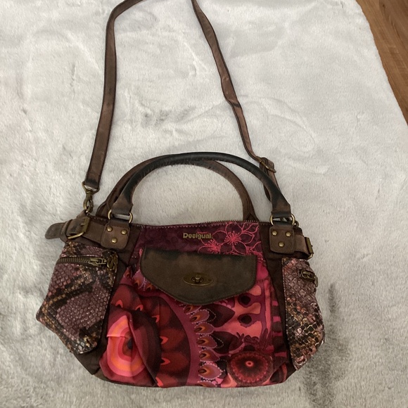 EUC Desigual multi color purse - Picture 1 of 8